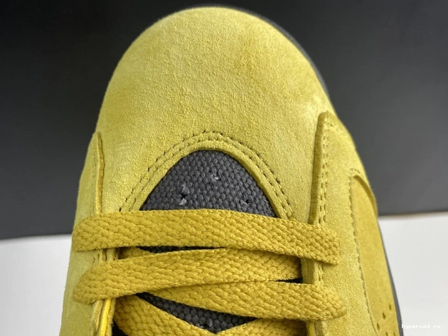 X AIR CN1084-300 TRAVIS 6 SCOTT JORDAN YELLOW 1104